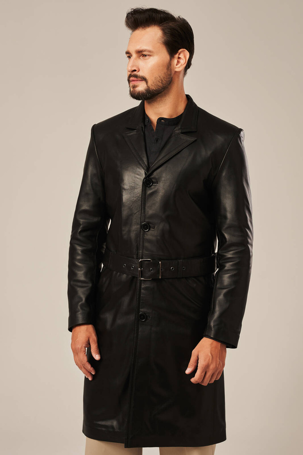 Vyriškas elegantiškas juodas natūralios avikailio odos paltas