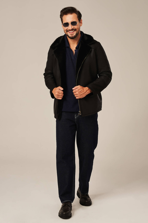 Vyriškas natūralus avikailio kailinis – šiltas ir stilingas žieminis paltas