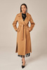 Ilgas kamelinis moteriškas paltas iš natūralios Zibellino vilnos – kokybė ir elegancija