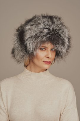 Moteriška žieminė kepurė iš natūralaus sidabrinio lapės kailio