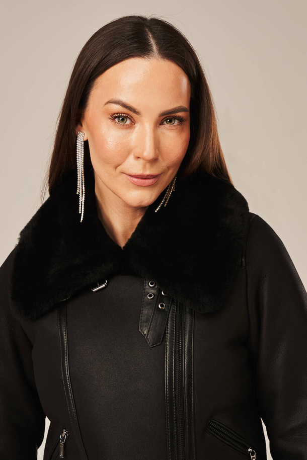 Shearling aviatoriaus striukė moterims